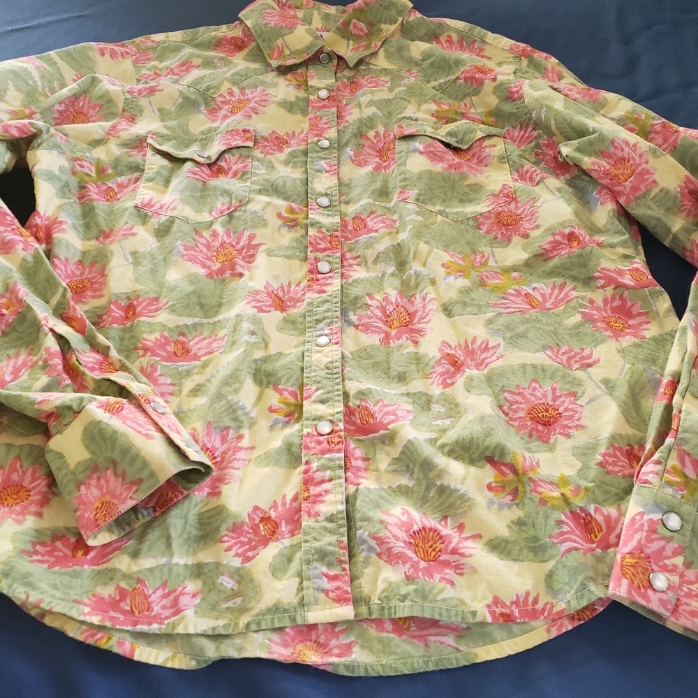 Women's Rockabilly Villarreal Pearl Snap Shirt size L B-A